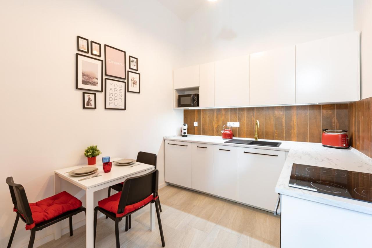 King'S Comfort - Superb Modern Style Apartment At Gozsdu Garden Будапешт Экстерьер фото