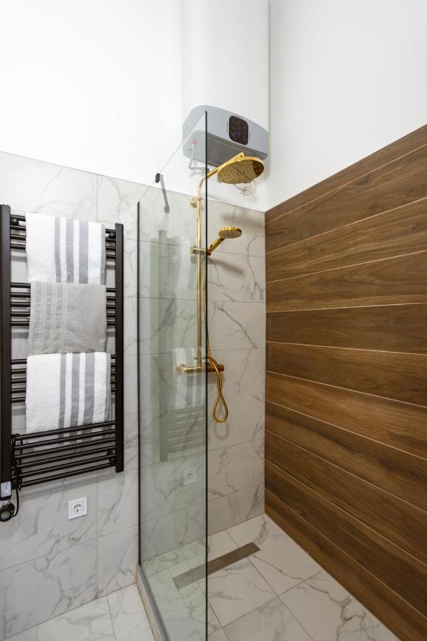 King'S Comfort - Superb Modern Style Apartment At Gozsdu Garden Будапешт Экстерьер фото