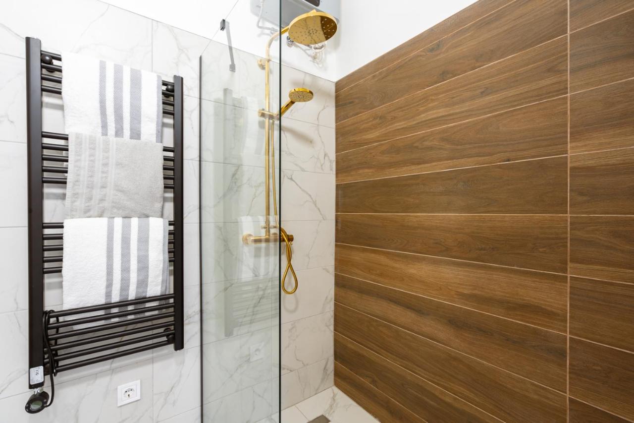 King'S Comfort - Superb Modern Style Apartment At Gozsdu Garden Будапешт Экстерьер фото
